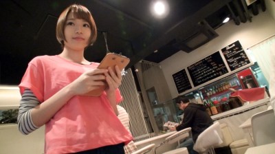300MIUM-097 100%完全ガチ！噂の素人激カワ看板娘にアポなし取材⇒AV交渉！ target.25 カフェで働くキュートな看板娘は、フラストレーションの溜まったカラダをAVで満たしちゃう！？ in 祐天寺 カノンちゃん 18歳 カ