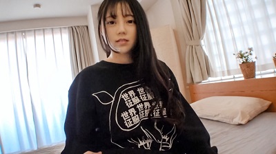 SIRO-3849 応募素人、初AV撮影 83 バンドの追っかけをしているアパレル勤務の小動物系ガール。こんな見た目でライブではヘッドバンしてます！！バンドのためにひと肌脱ぎます。Fカップ巨乳ともっちり美尻をヘッドバン以上に激しく振ります！