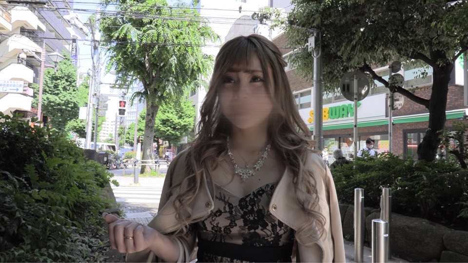 FC2PPV-1393780 SSS級キャバ嬢の枕営業〜中出したまま同伴出勤